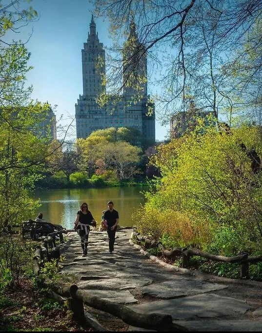 2Bd 2Ba Uws Oasis Daire New York ABD